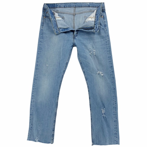 Levi’s 513 Slim Straight Distressed Light Wash Jeans - Picture 6 of 16